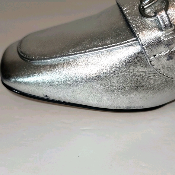 STEVE MADDEN Silver Leather Horsebit Timbir Slip O - Picture 9 of 10